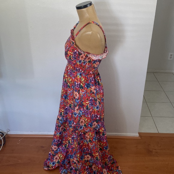 B-O-G Collective Red Floral Dress - Picture 2 of 5